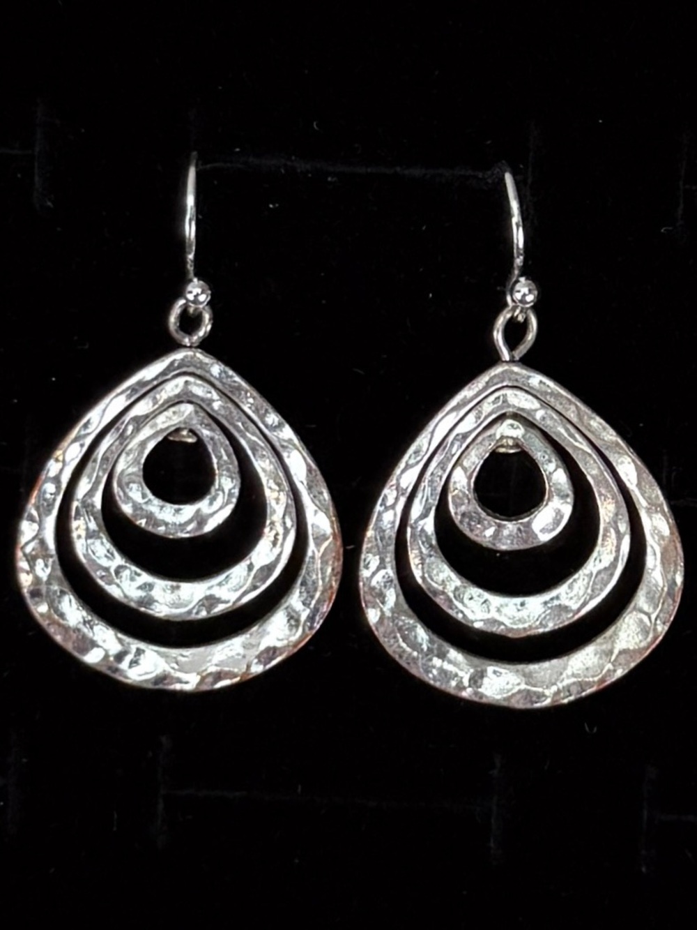 Vintage weighted Silvertone hammered pierced earrings